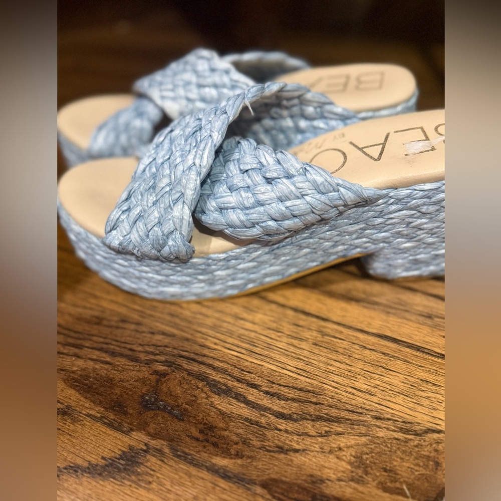Stylish Blue Platform Woven Sandals